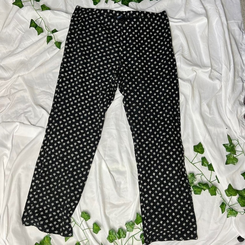 Flower Pattern Pants - Picture 2 of 3